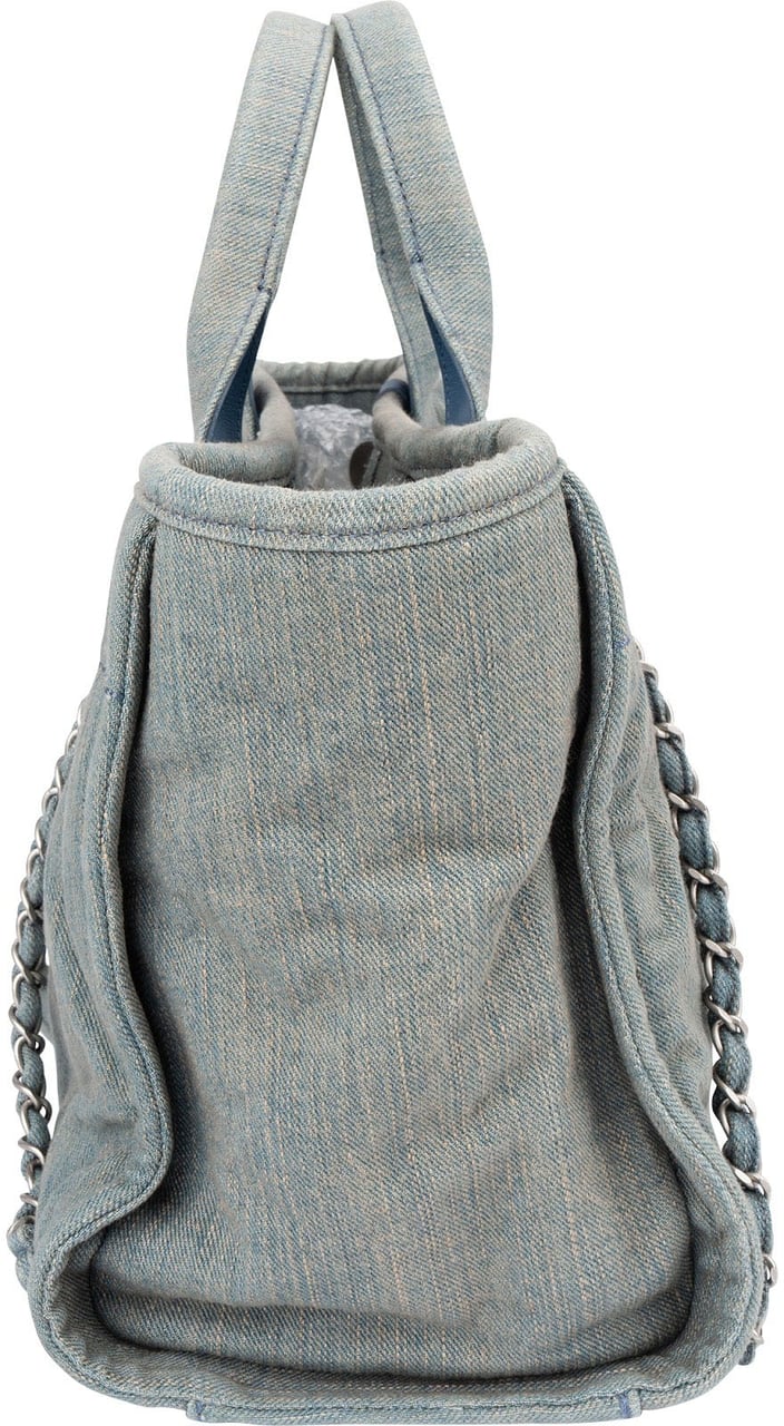 Chanel Denim Deauville Small Tote Shoulder Handbag Lichtblauw