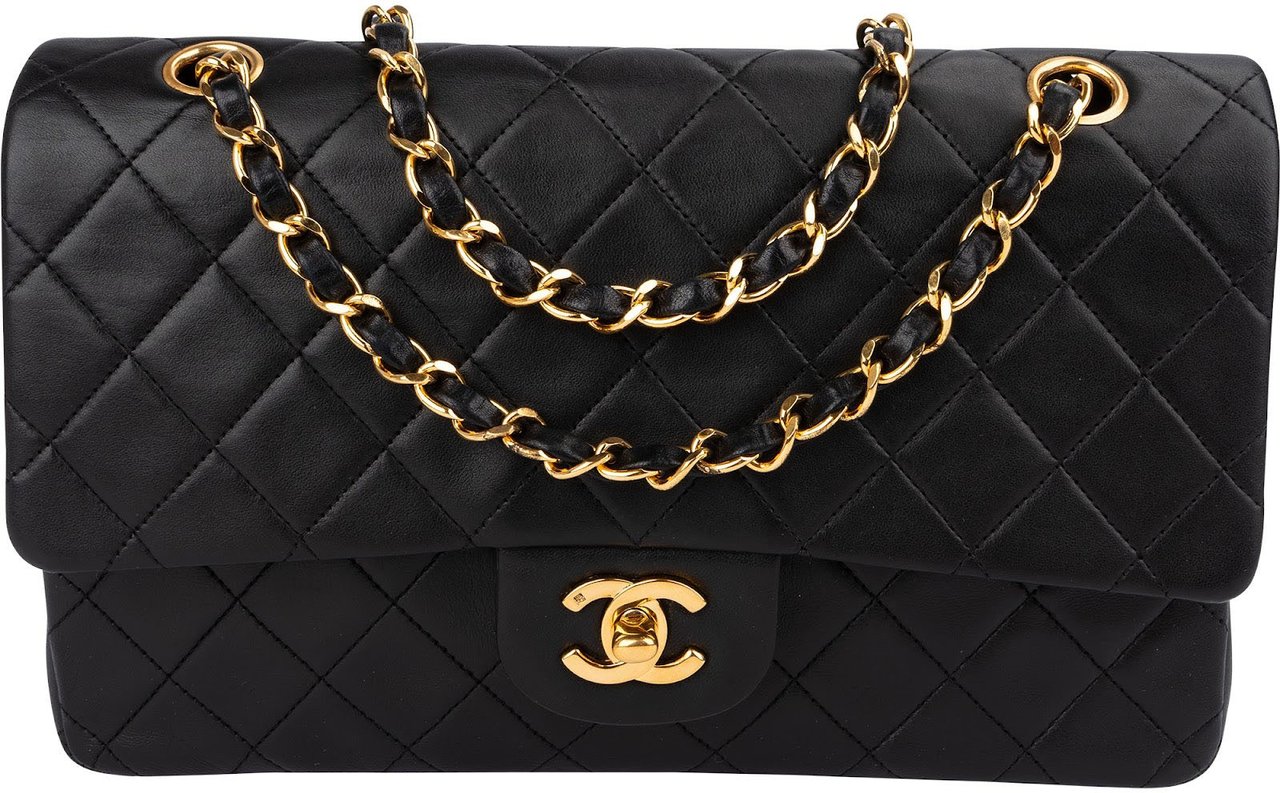 Chanel Quilted Lambskin 24K Gold Medium Double Flap Shoulder Bag Zwart