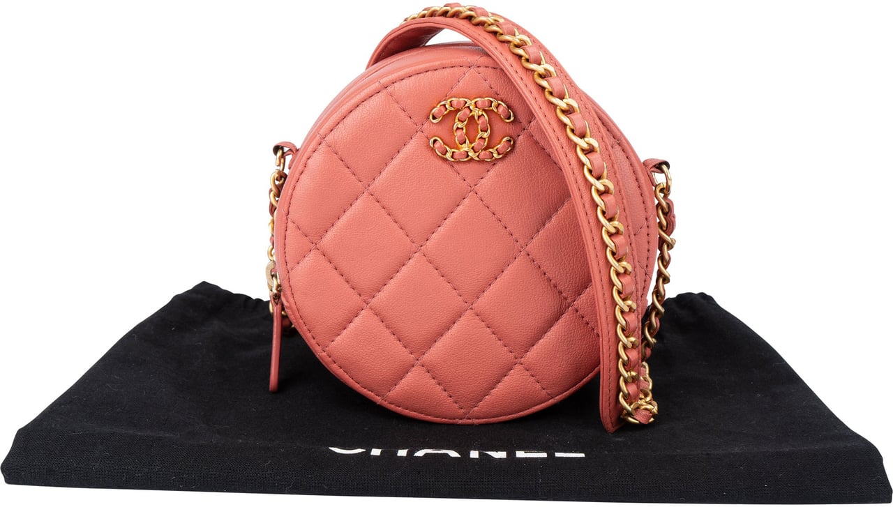 Chanel Chanel 19 Quilted Lambskin Round Crossbody Bag Roze