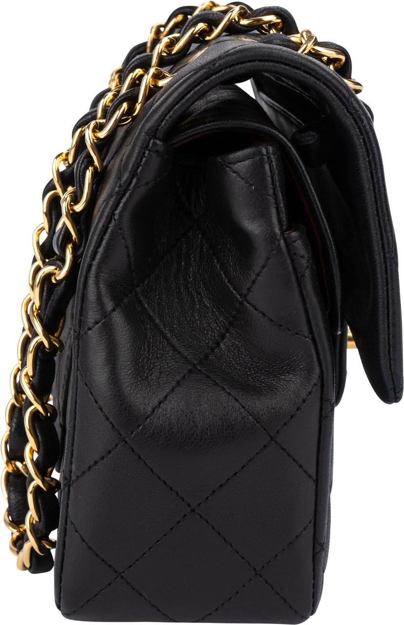 Chanel Chanel Quilted Lambskin 24K Gold Small Double Flap Crossbody Bag Zwart