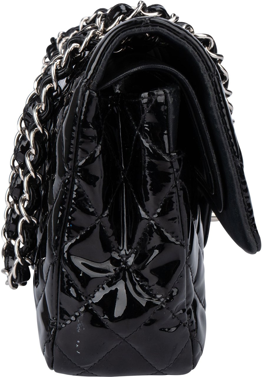 Chanel Chanel Quilted Patent Leather Palladium Medium Double Flap Crossbody Bag Zwart