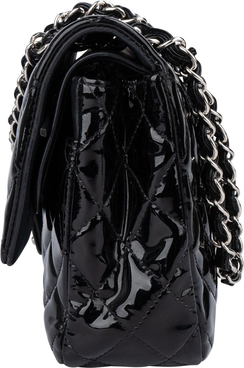 Chanel Chanel Quilted Patent Leather Palladium Medium Double Flap Crossbody Bag Zwart