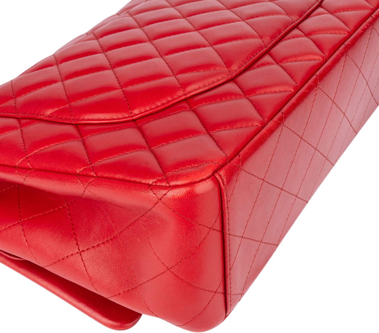 Chanel Chanel Quilted Lambskin Palladium Maxi Double Flap Crossbody Bag Rood