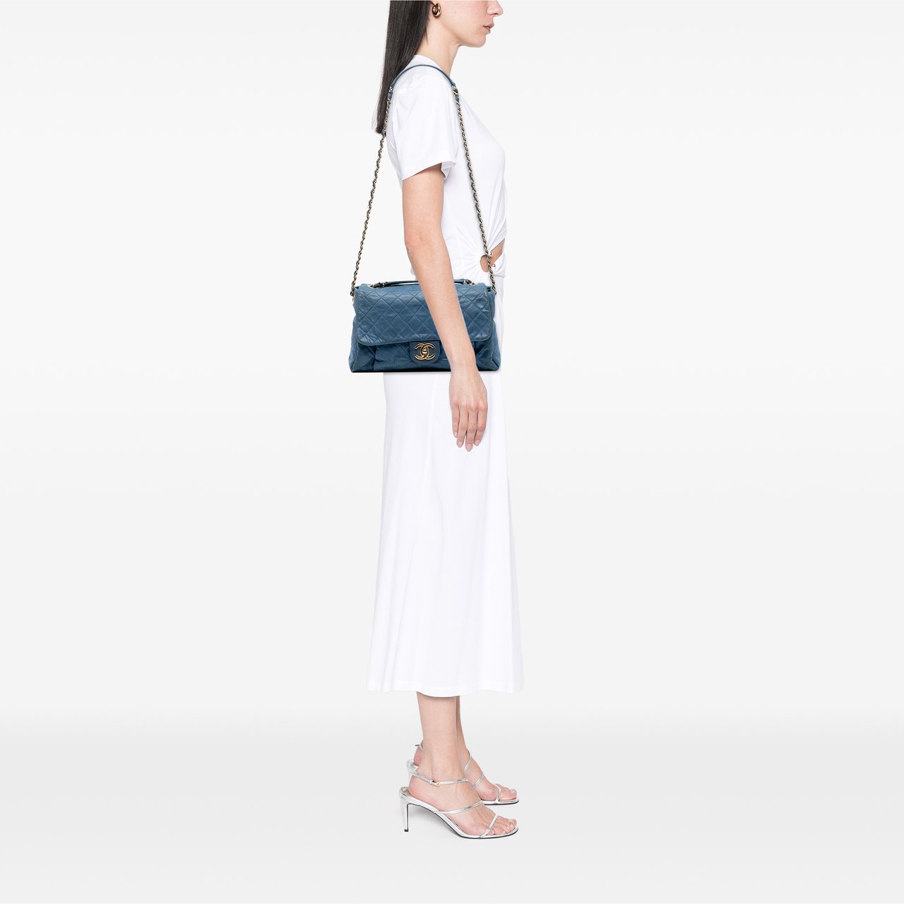 Chanel Large Iridescent Calfskin Chic Quilt Flap Blauw