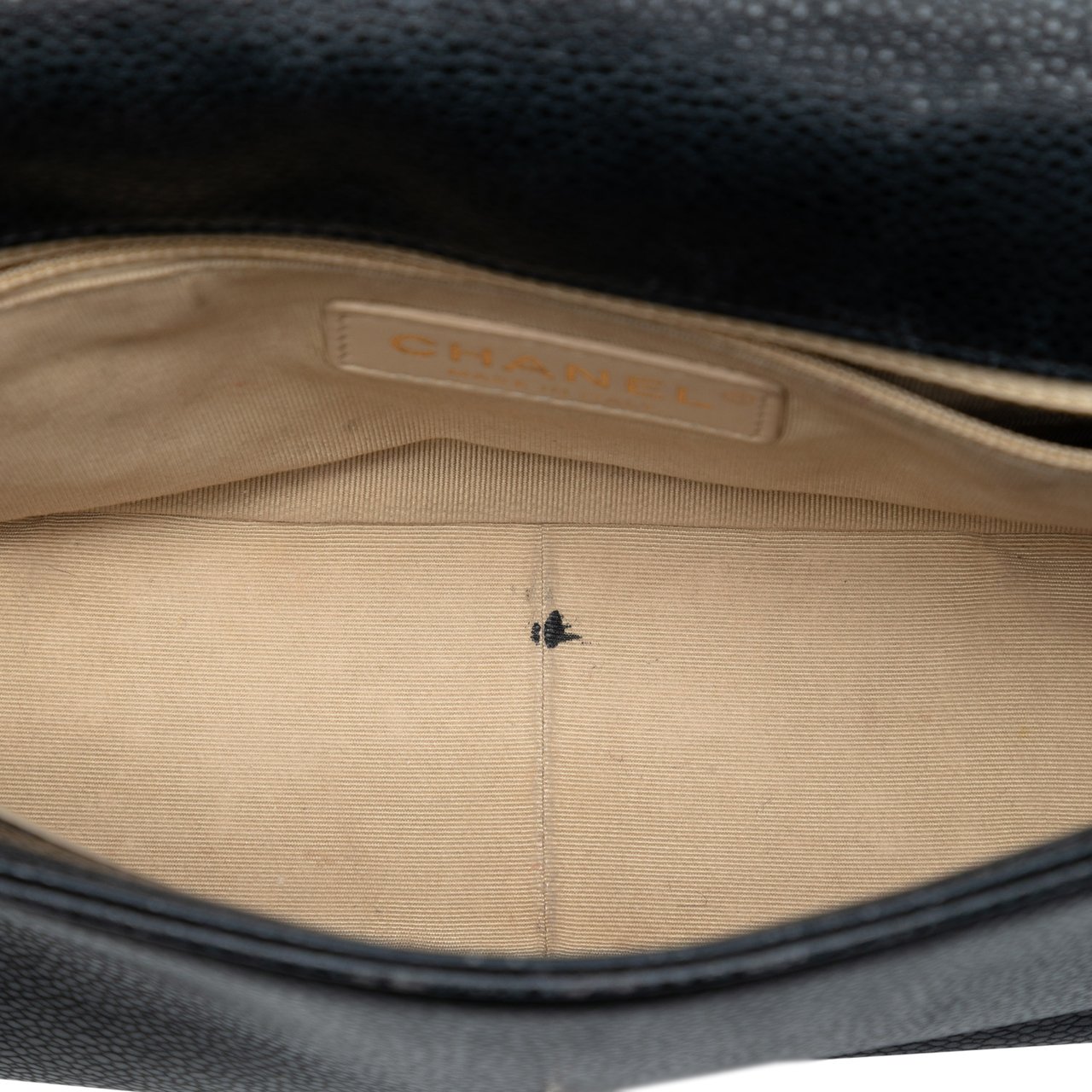 Chanel Small Quilted Caviar Carry Around Flap Zwart