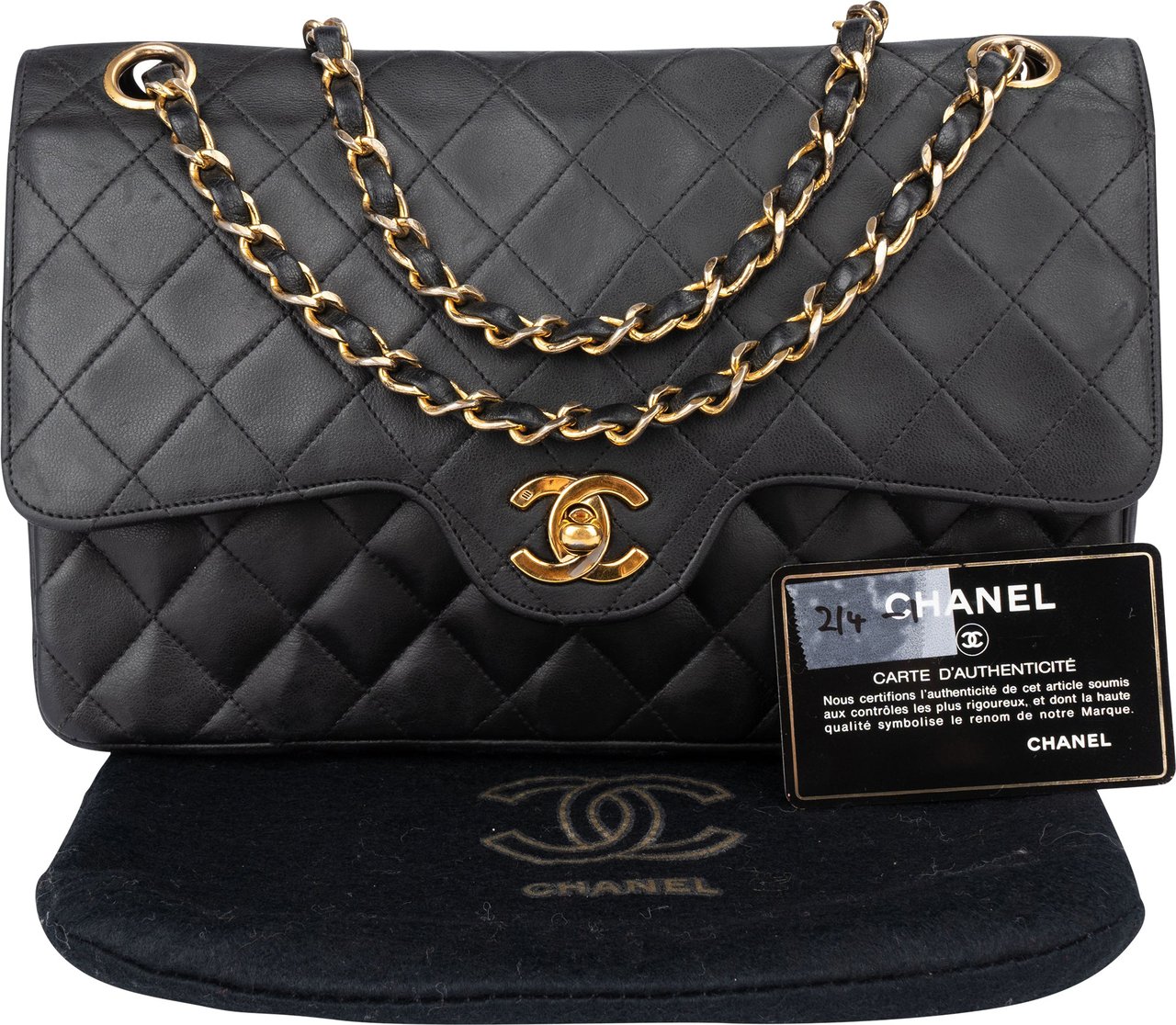 Chanel Chanel Quilted Lambskin 24K Gold Medium Double Flap Crossbody Bag Zwart