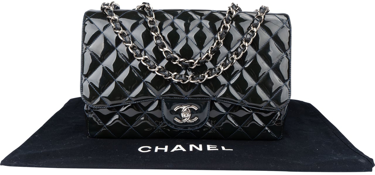 Chanel Chanel Quilted Patent Leather Palladium Jumbo Single Flap Crossbody Bag Blauw