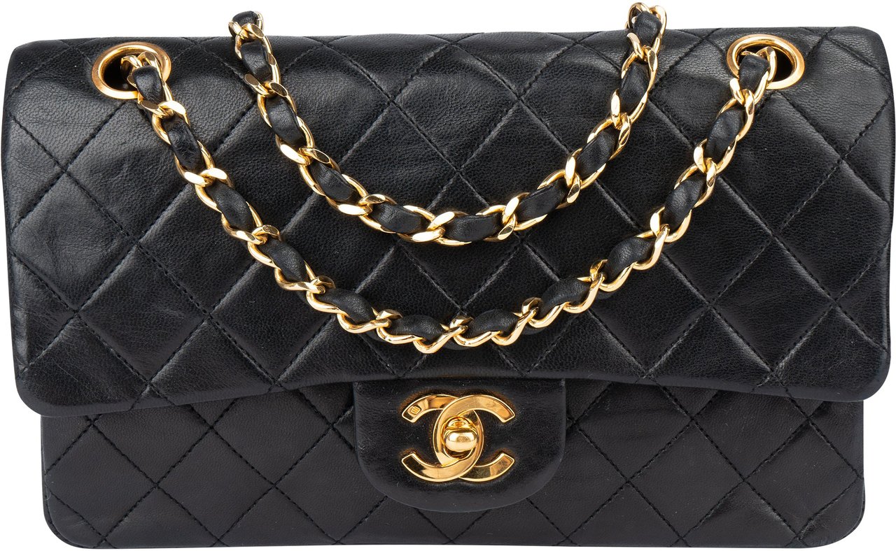 Chanel Chanel Quilted Lambskin 24K Gold Small Double Flap Crossbody Bag Zwart