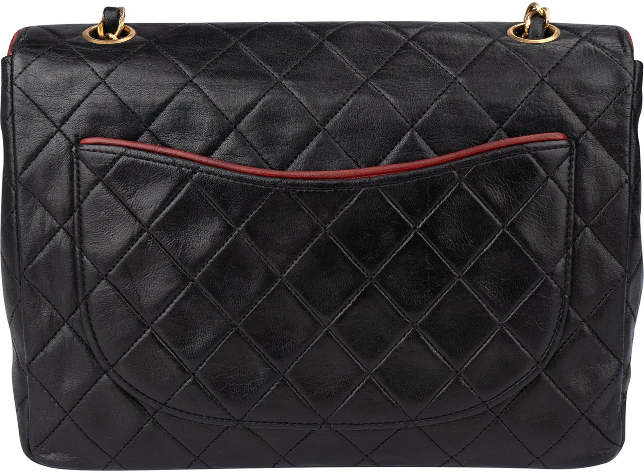 Chanel Chanel Bicolor Quilted Lambskin 24K Gold Single Flap Crossbody Bag Zwart