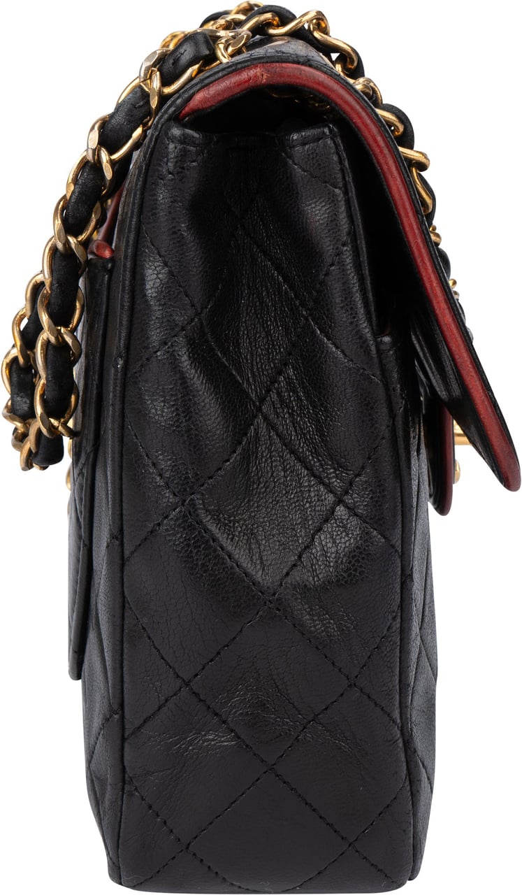 Chanel Chanel Bicolor Quilted Lambskin 24K Gold Single Flap Crossbody Bag Zwart
