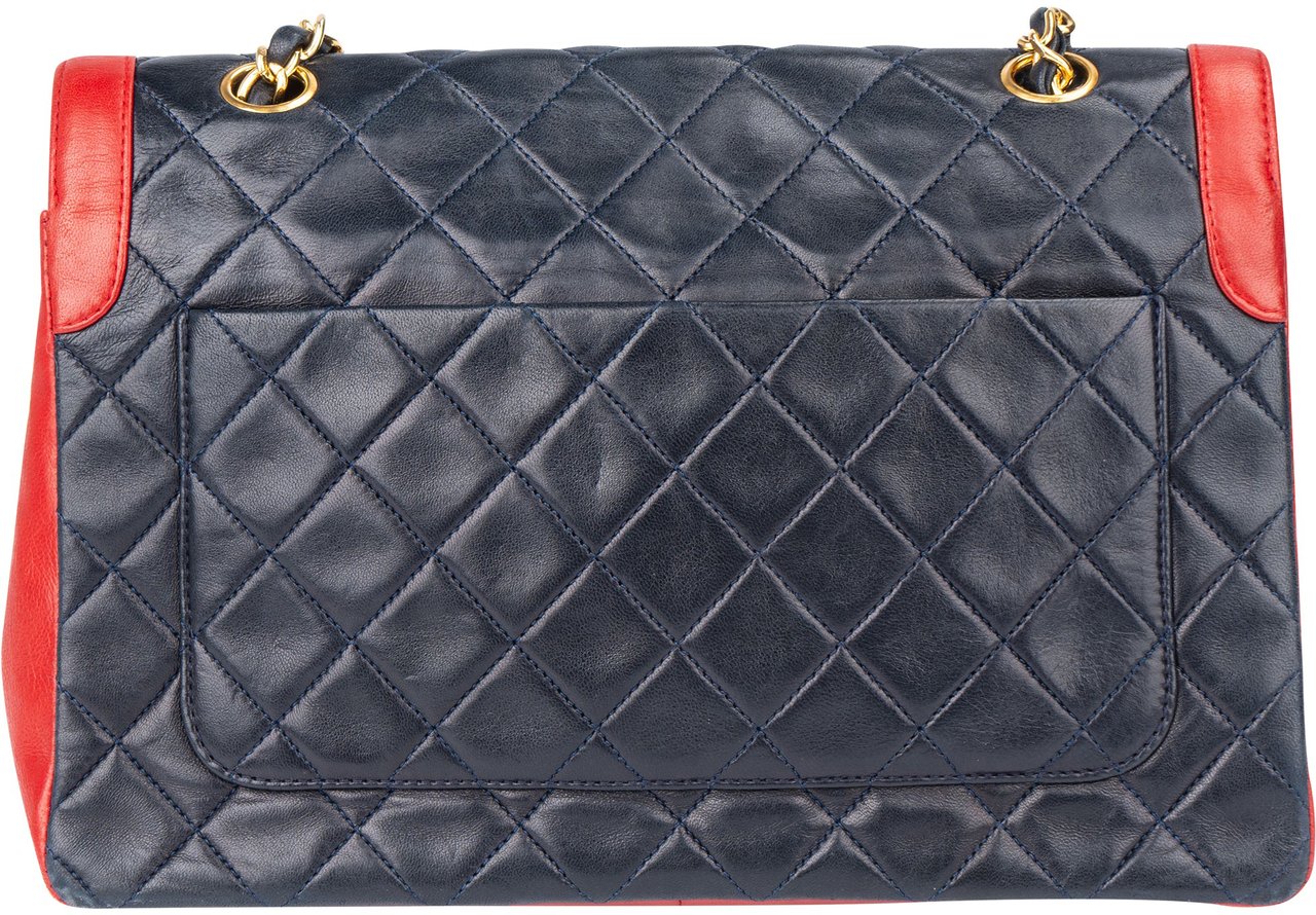 Chanel Chanel Quilted Lambskin 24K Gold Single Flap Crossbody Bag Blauw