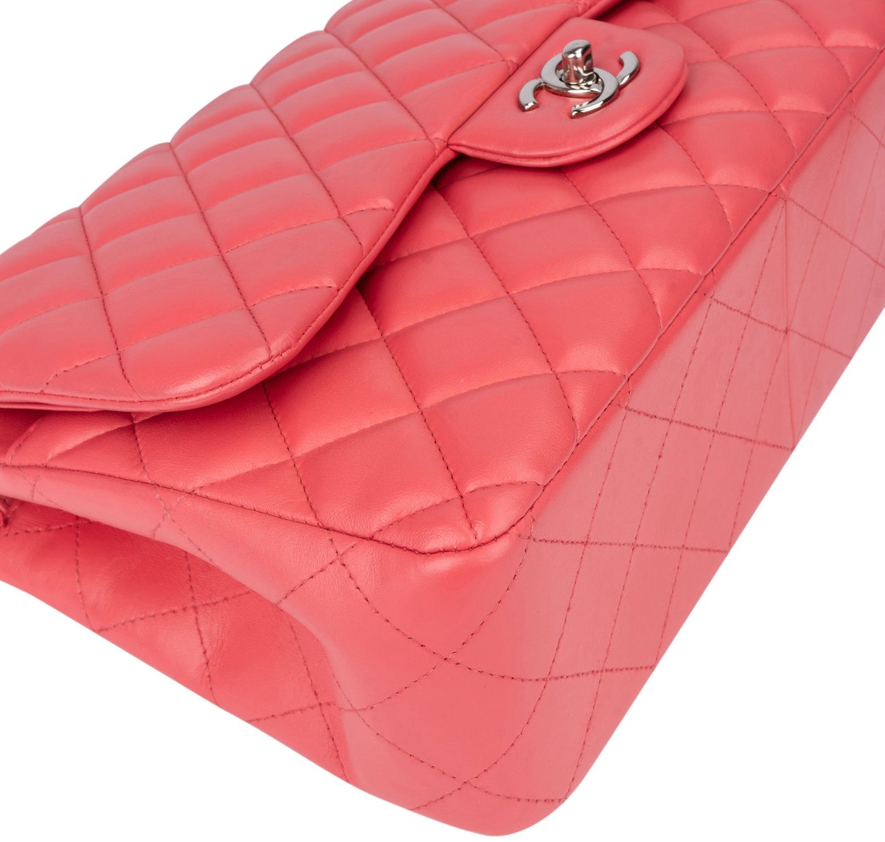 Chanel Chanel Quilted Lambskin Palladium Jumbo Double Flap Crossbody Bag Roze