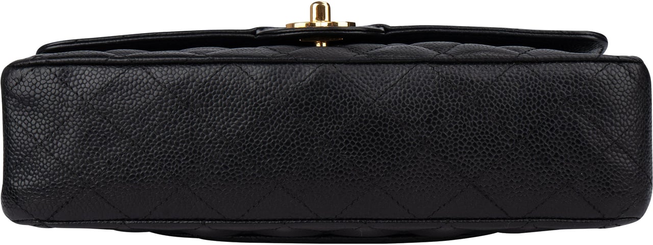 Chanel Chanel Quilted Caviar Leather Medium Double Flap Crossbody Bag Zwart