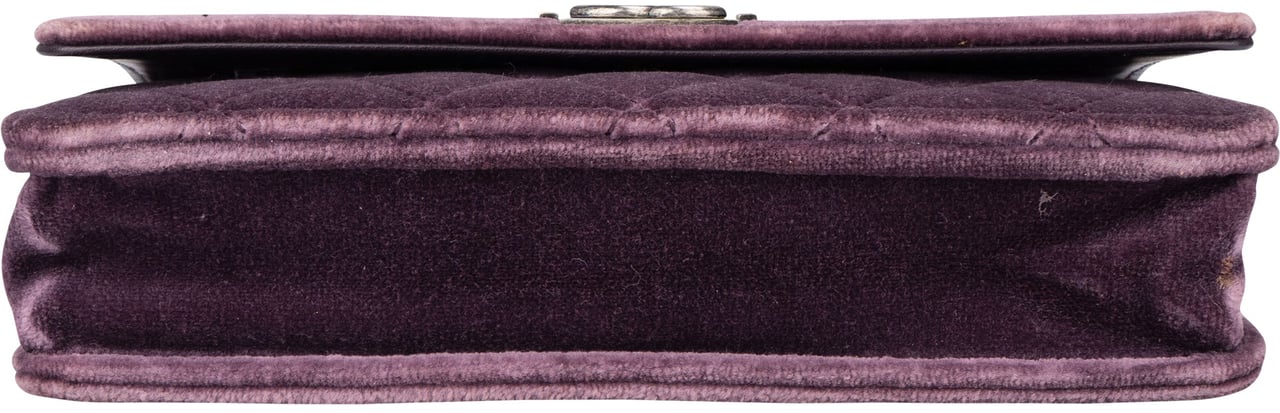 Chanel Chanel Quilted Velvet Boy Wallet On Chain Crossbody Bag Paars