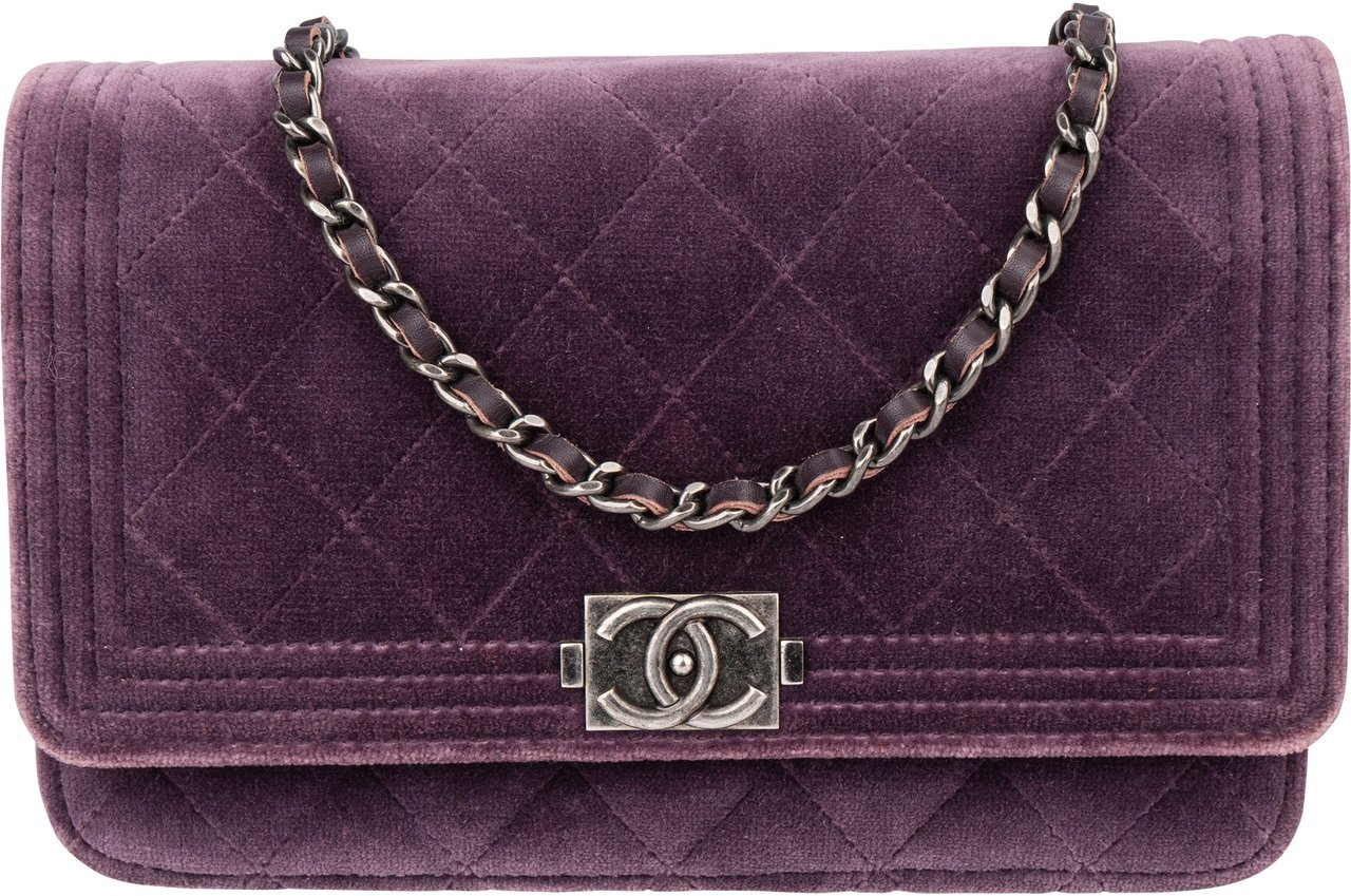 Chanel Chanel Quilted Velvet Boy Wallet On Chain Crossbody Bag Paars