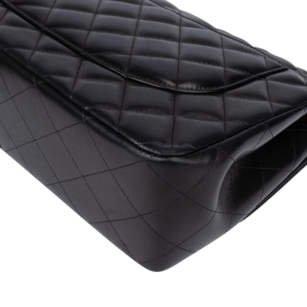 Chanel Chanel Quilted Lambskin Palladium Jumbo Double Flap Crossbody Bag Zwart