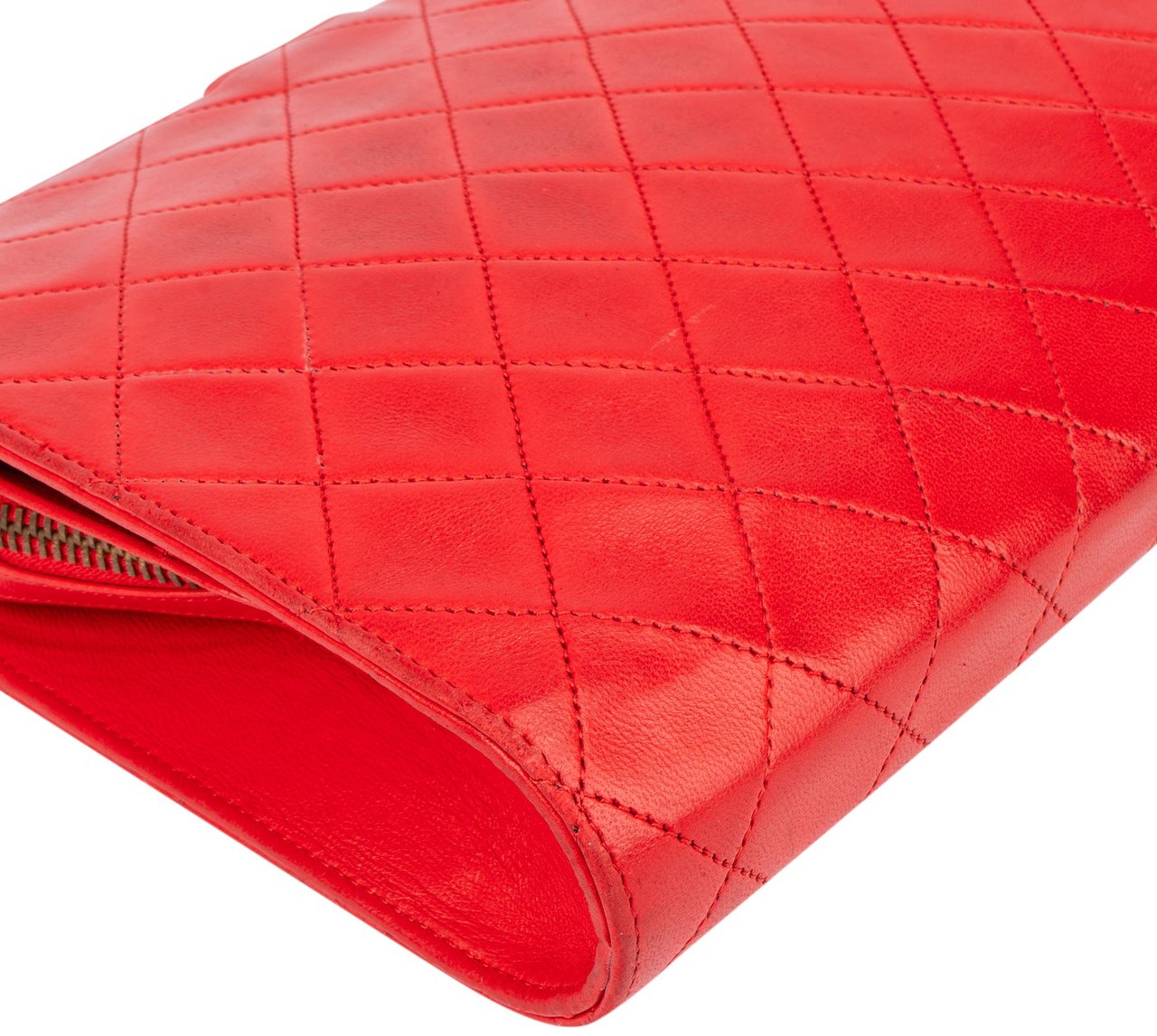 Chanel Chanel Quilted Lambskin 24K Gold Clip Shoulder Bag Rood