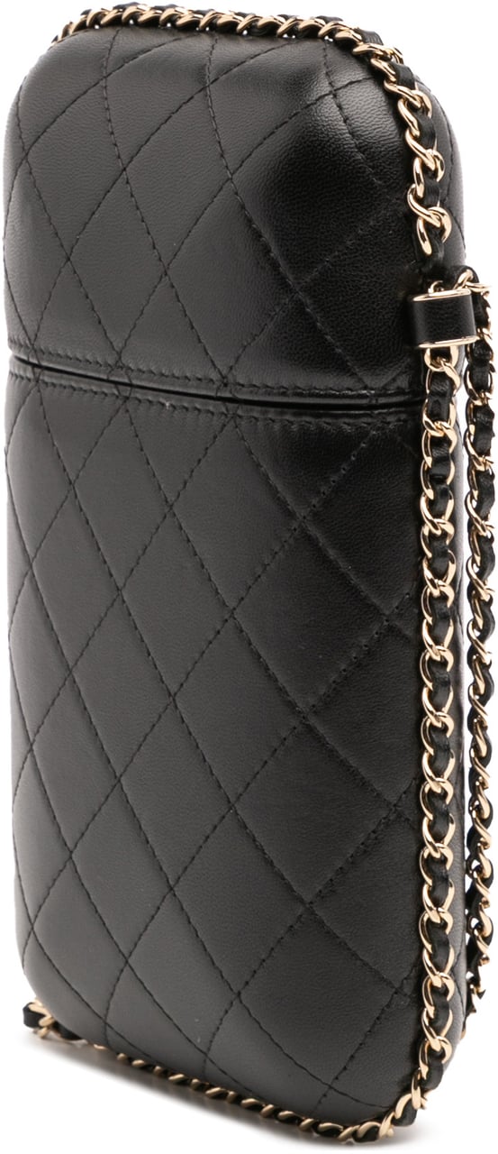 Chanel CC Quilted Lambskin Chain Around Phone Holder Zwart