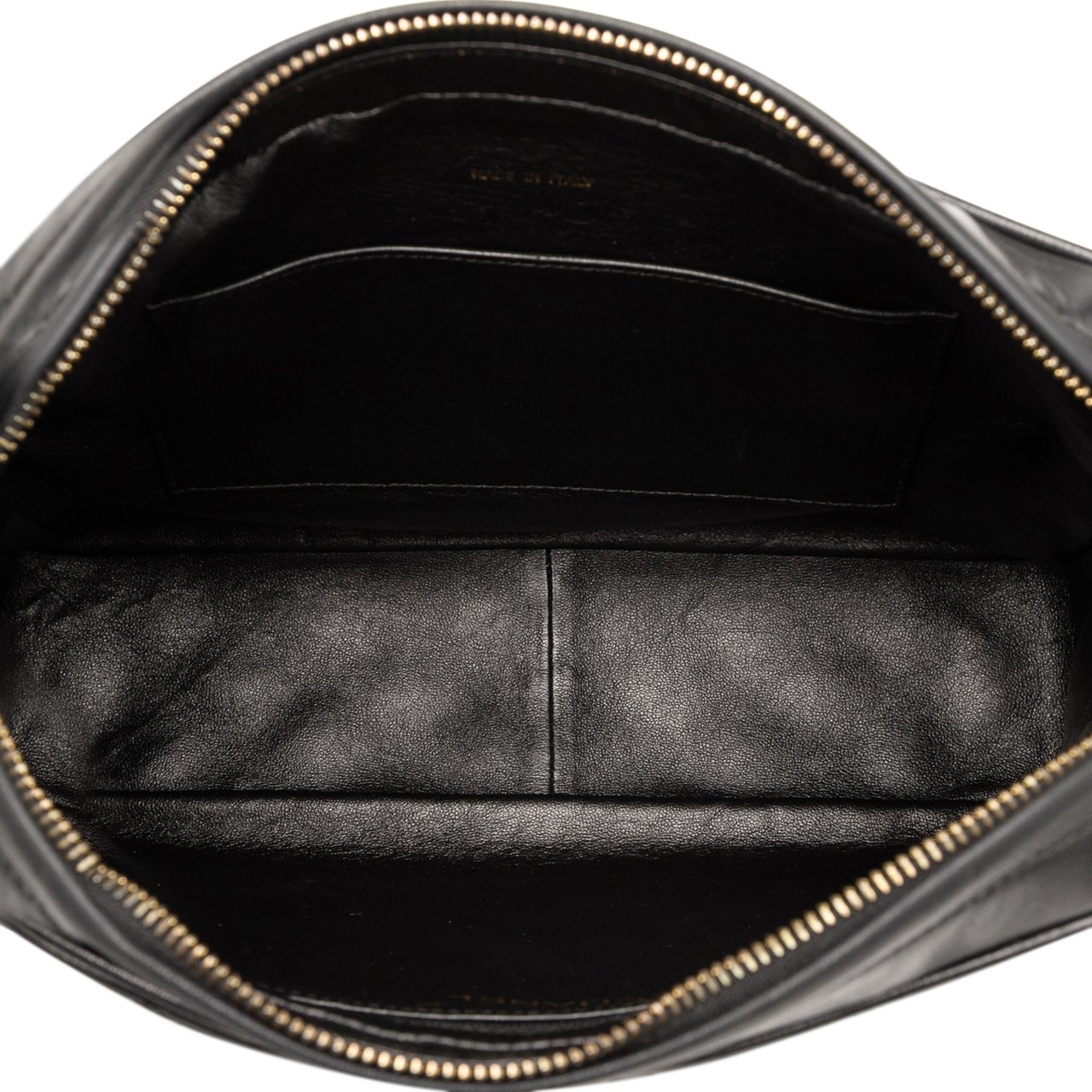 Chanel Medium CC Quilted Lambskin Tassel Camera Bag Zwart