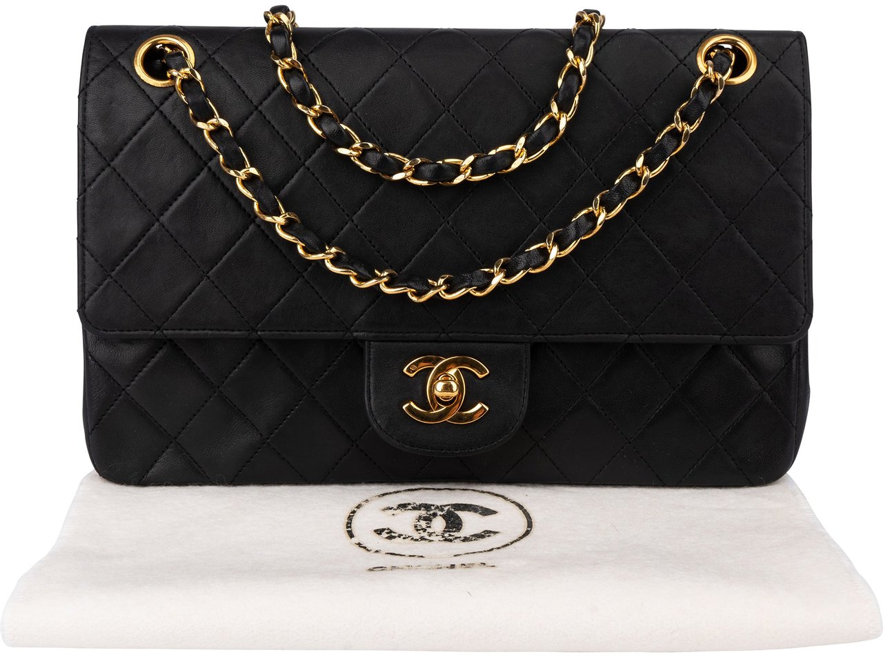 Chanel Chanel Quilted Lambskin 24K Gold Double Flap Crossbody Bag Zwart
