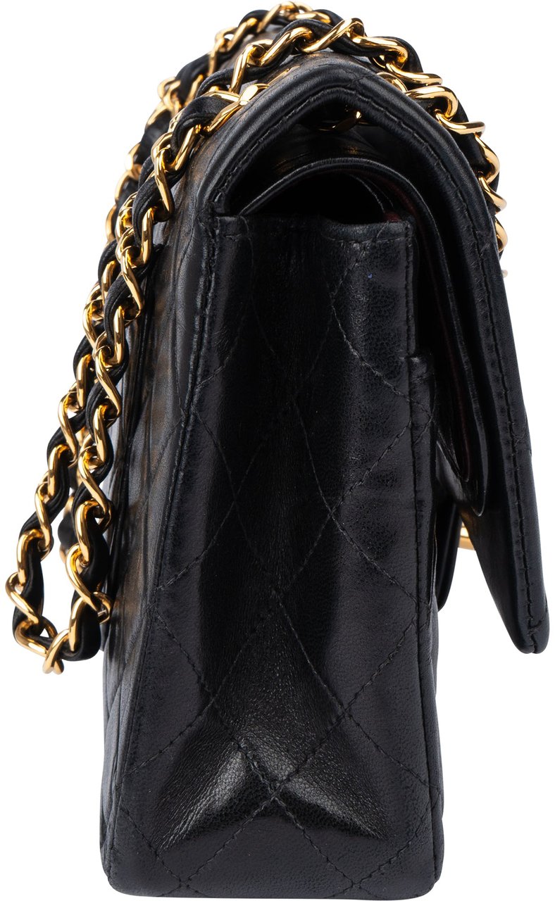 Chanel Chanel Quilted Lambskin 24K Gold Medium Double Flap Crossbody Bag Zwart