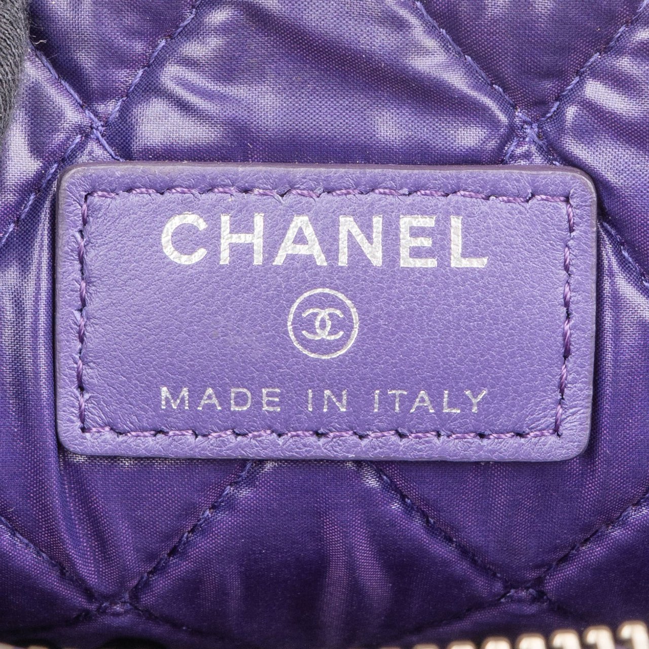 Chanel Chanel Quilted Lambskin CC Clutch Paars
