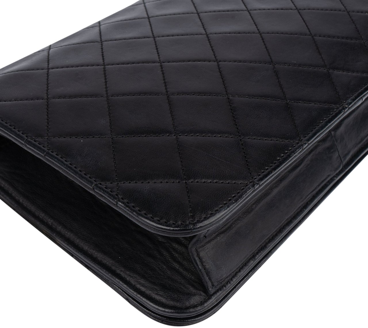 Chanel Chanel Quilted Lambskin 24K Gold Single Flap Shoulder Bag Zwart