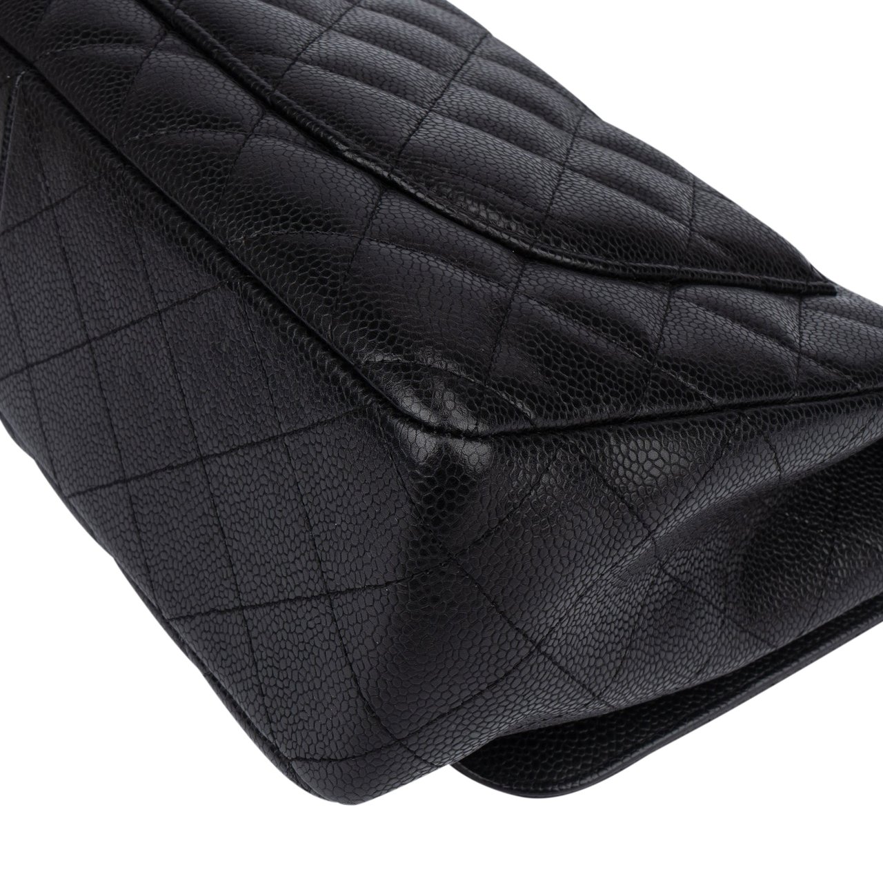 Chanel Chanel Quilted Caviar Leather Palladium Hardware Jumbo Single Flap Crossbody Bag Zwart