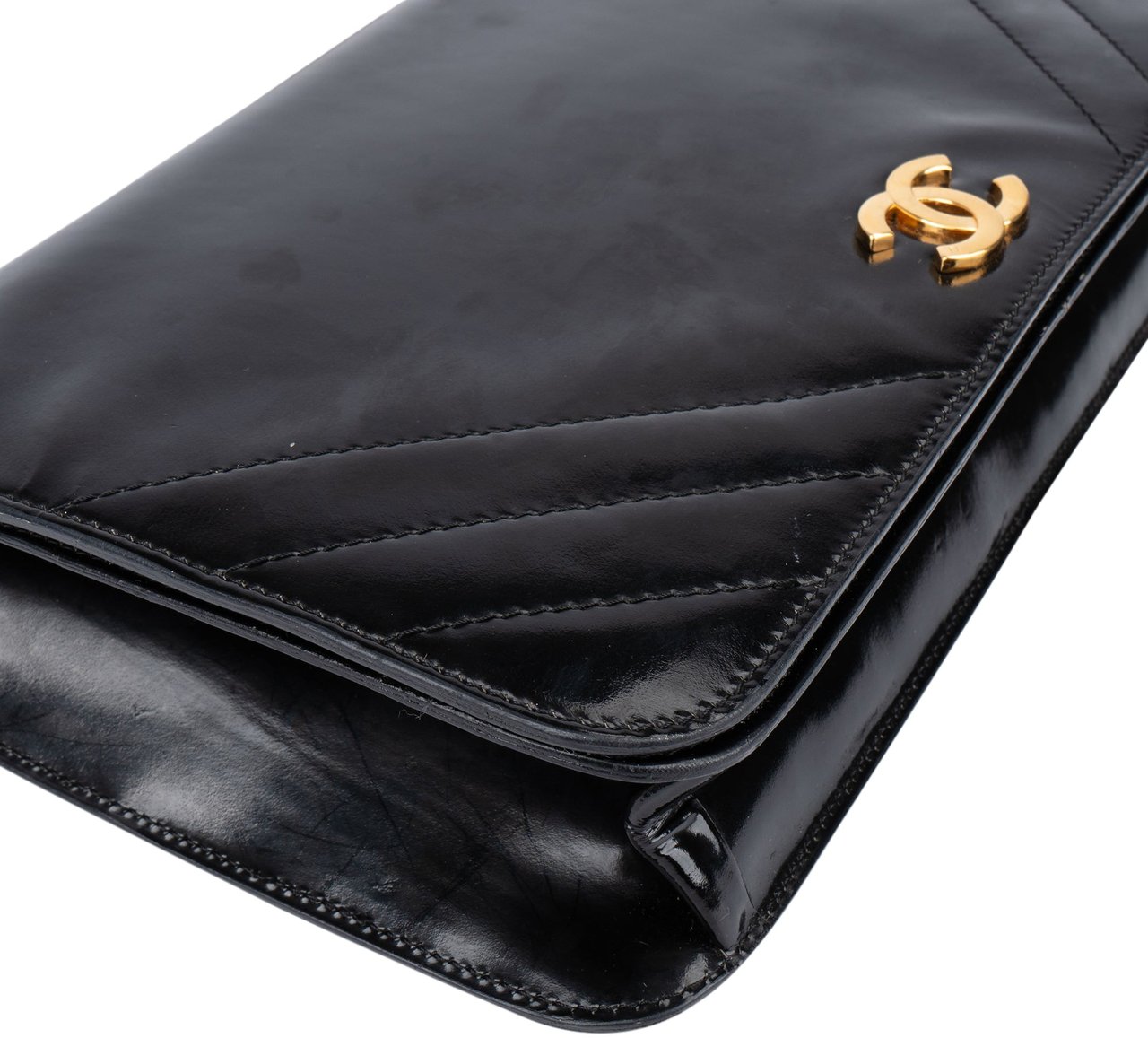 Chanel Chanel Patent Leather 24K Gold Single Flap Shoulder Bag Zwart