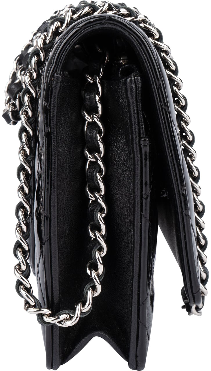 Chanel Chanel Quilted Patent Leather Wallet On Chain Crossbody Bag Zwart