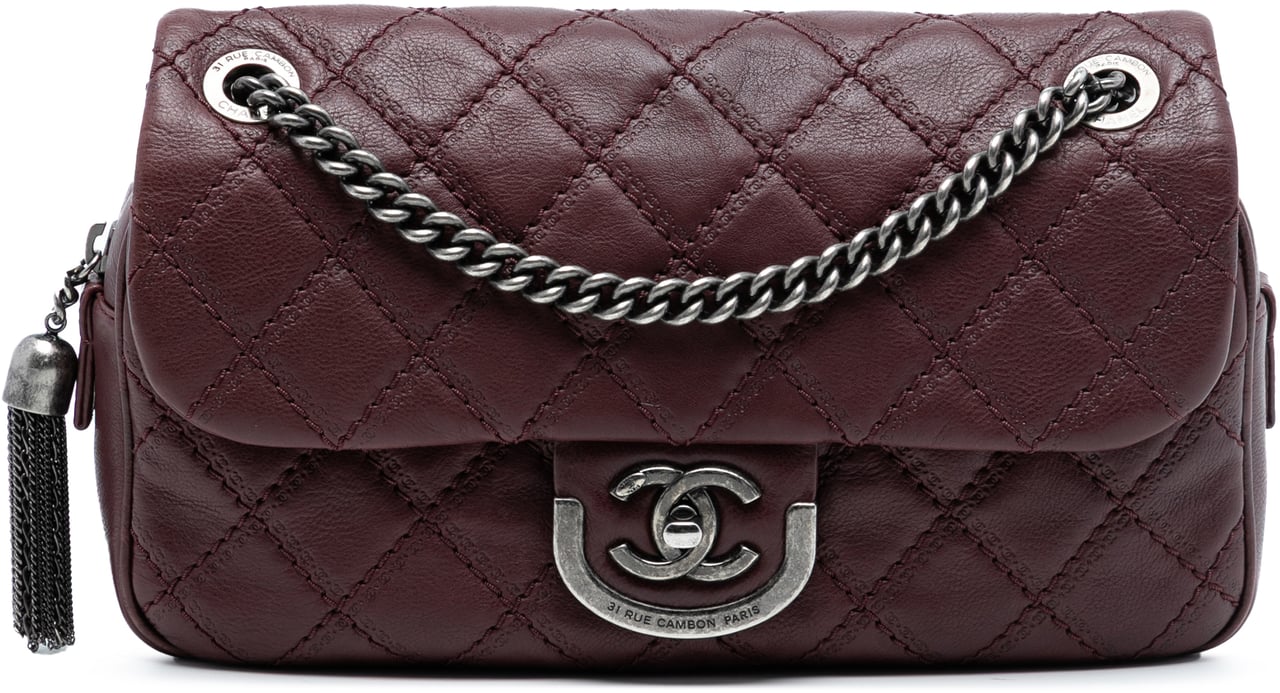 Chanel Paris Edinburgh Medium Calfskin Coco Sporran Flap Rood