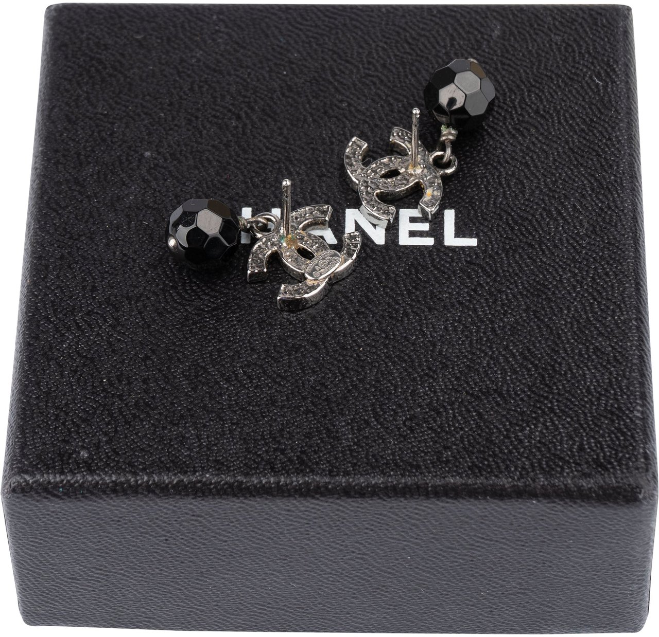 Chanel Chanel Classic CC Earrings Divers
