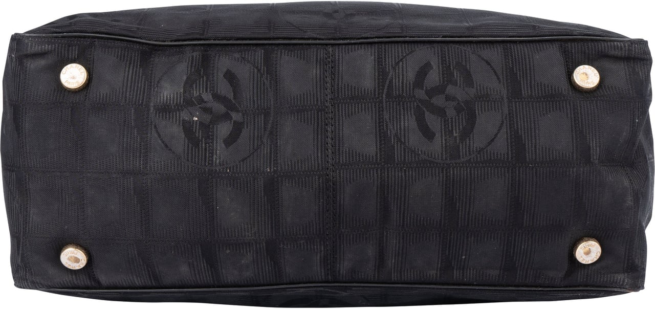 Chanel Chanel Travel Line Monogram Handbag Zwart