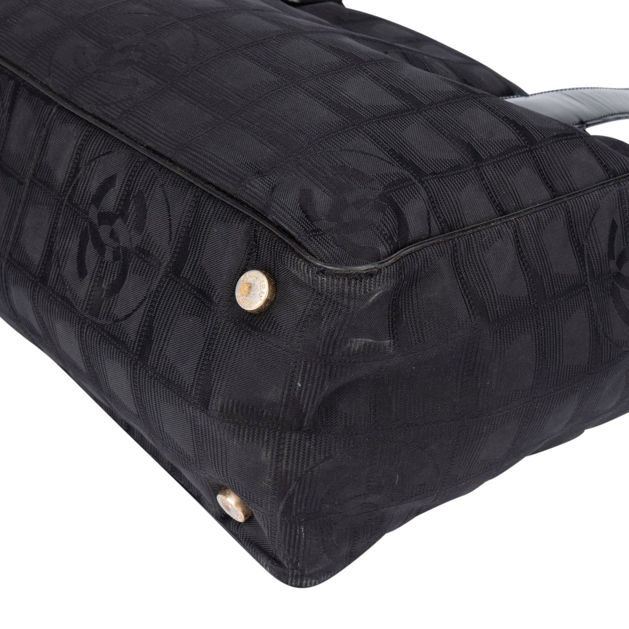Chanel Chanel Travel Line Monogram Handbag Zwart