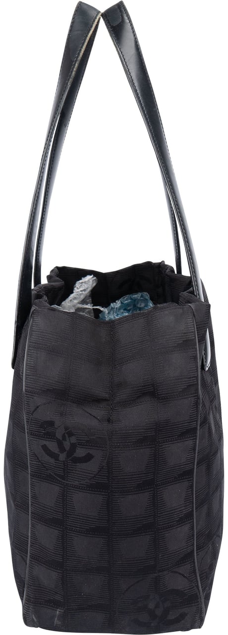 Chanel Chanel Travel Line Monogram Handbag Zwart