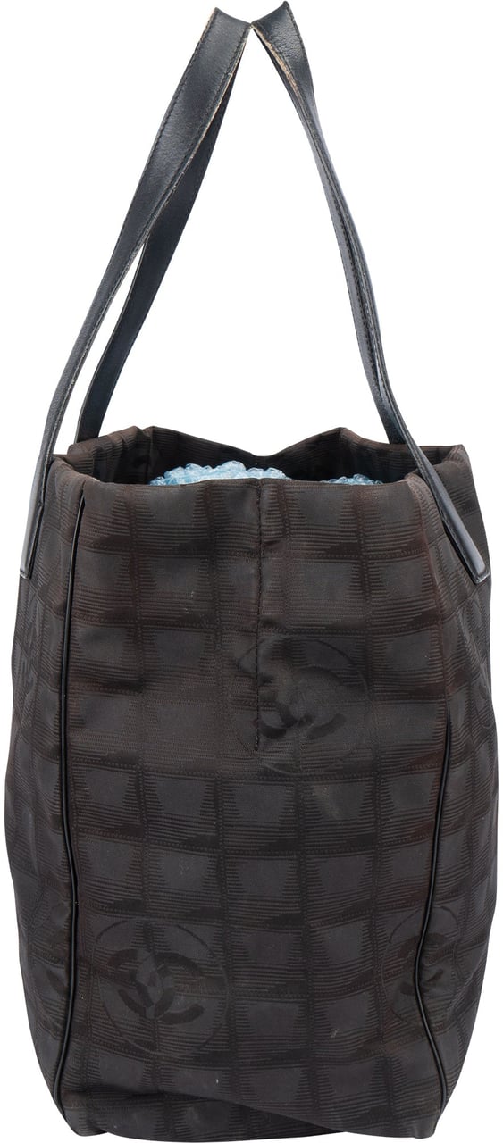 Chanel Chanel Travel Line Monogram Handbag Zwart