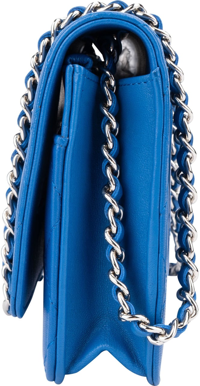 Chanel Chanel Quilted Lambskin Wallet On Chain Crossbody Bag Blauw