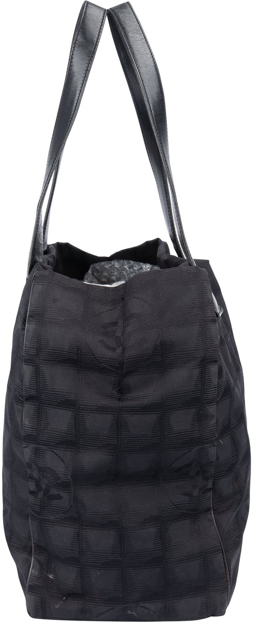 Chanel Chanel Travel Line Monogram Handbag Zwart