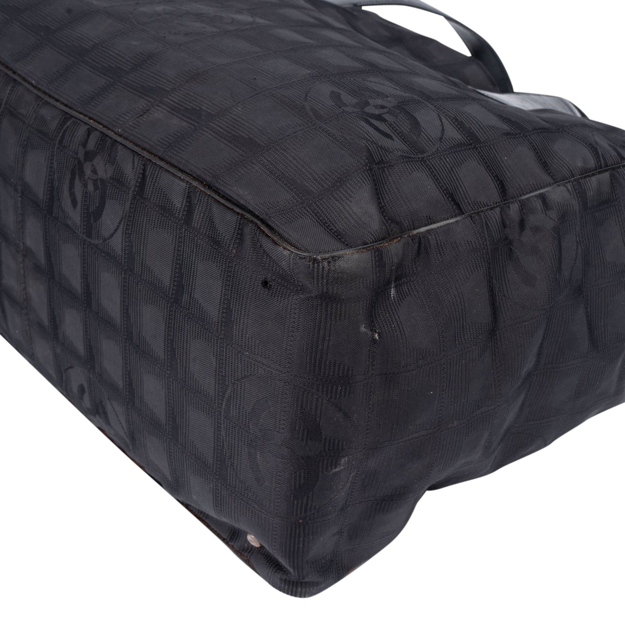Chanel Chanel Travel Line Monogram Handbag Zwart