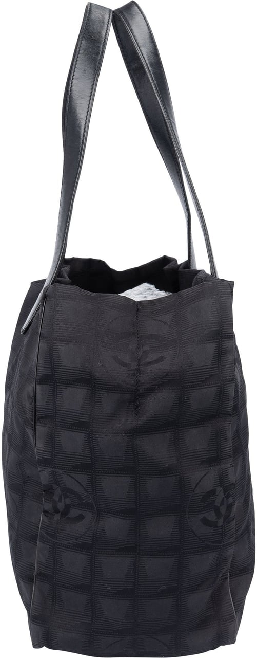 Chanel Chanel Travel Line Monogram Handbag Zwart