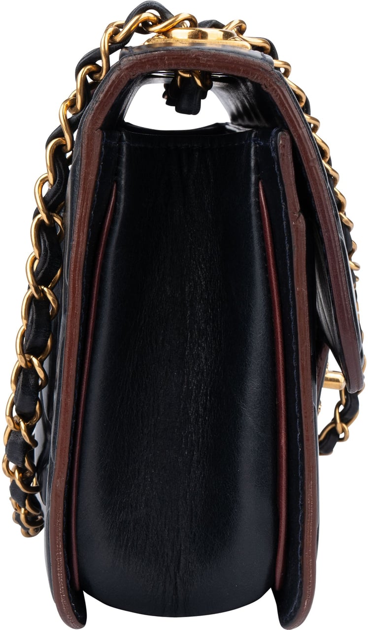 Chanel Chane Quilted Lambskin Single Flap Crossbody Bag Zwart