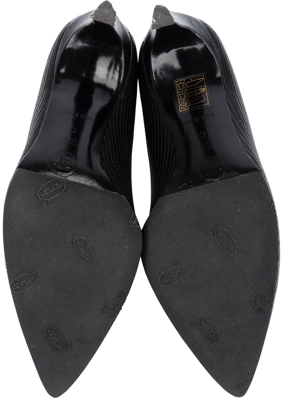 Chanel Chanel Black Stitching Leather Heels (36) Divers