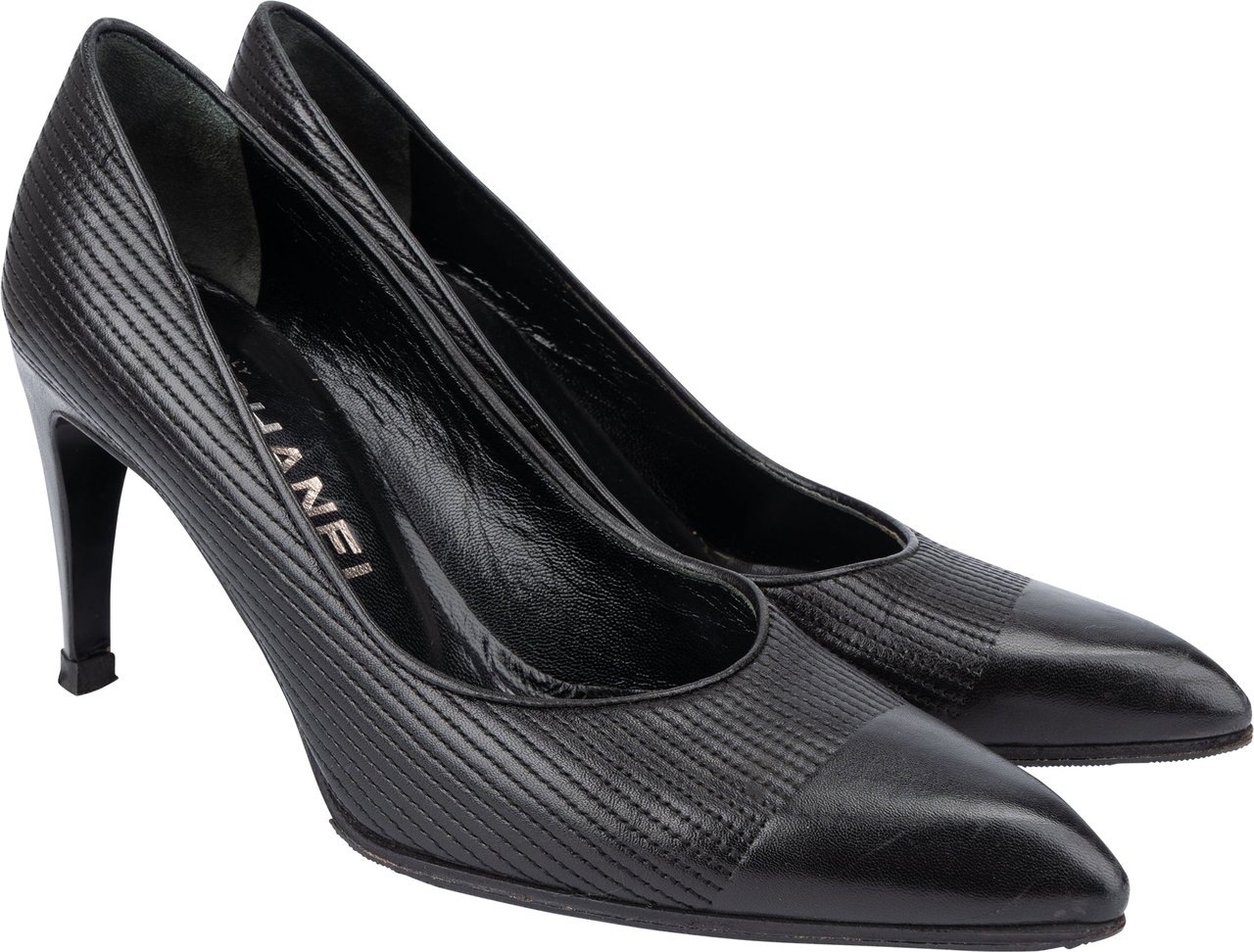 Chanel Chanel Black Stitching Leather Heels (36) Divers