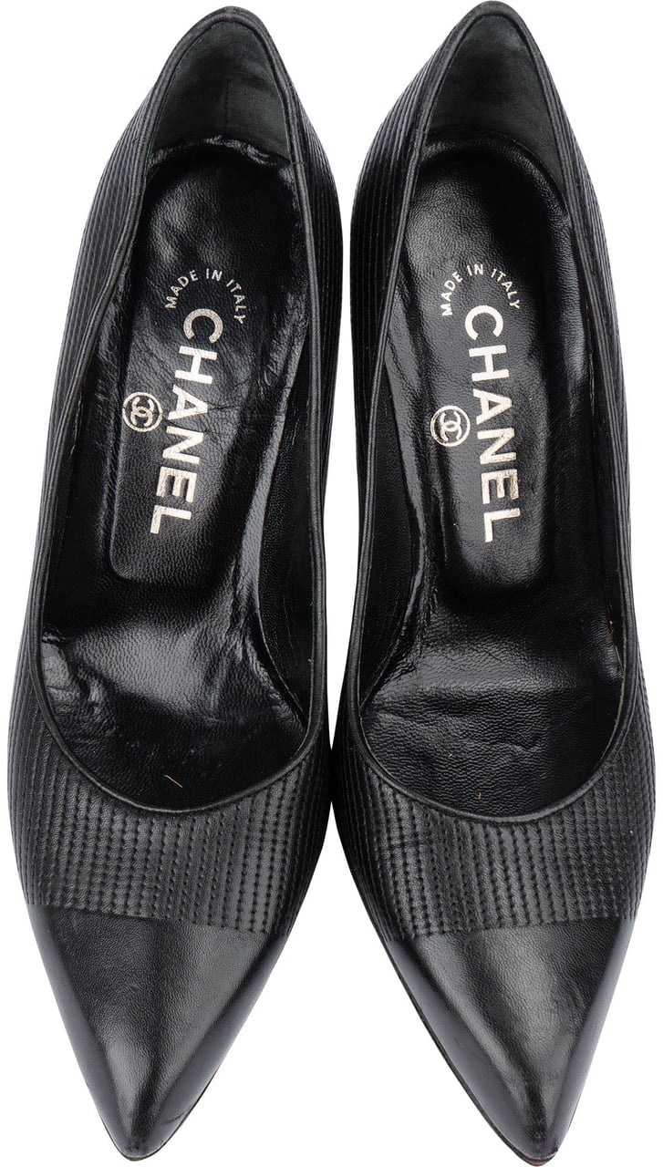 Chanel Chanel Black Stitching Leather Heels (36) Divers