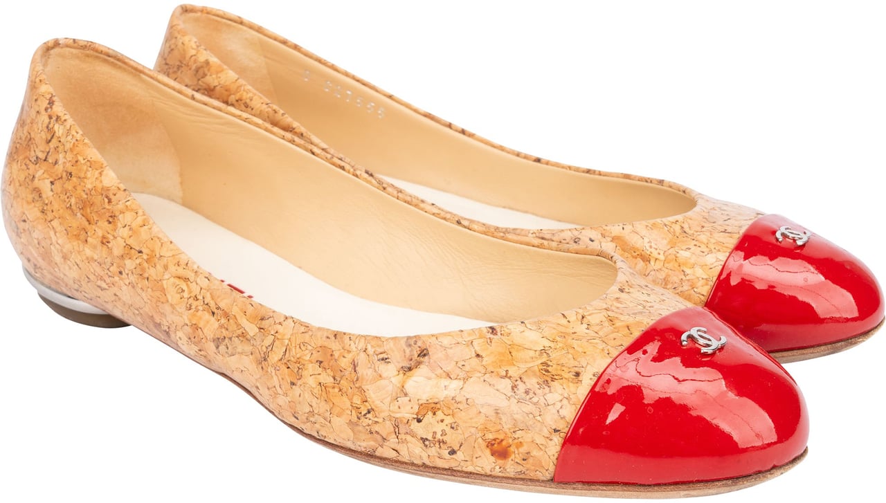 Chanel Chanel Red Patent Leather Cork Ballerinas (37.5) Divers