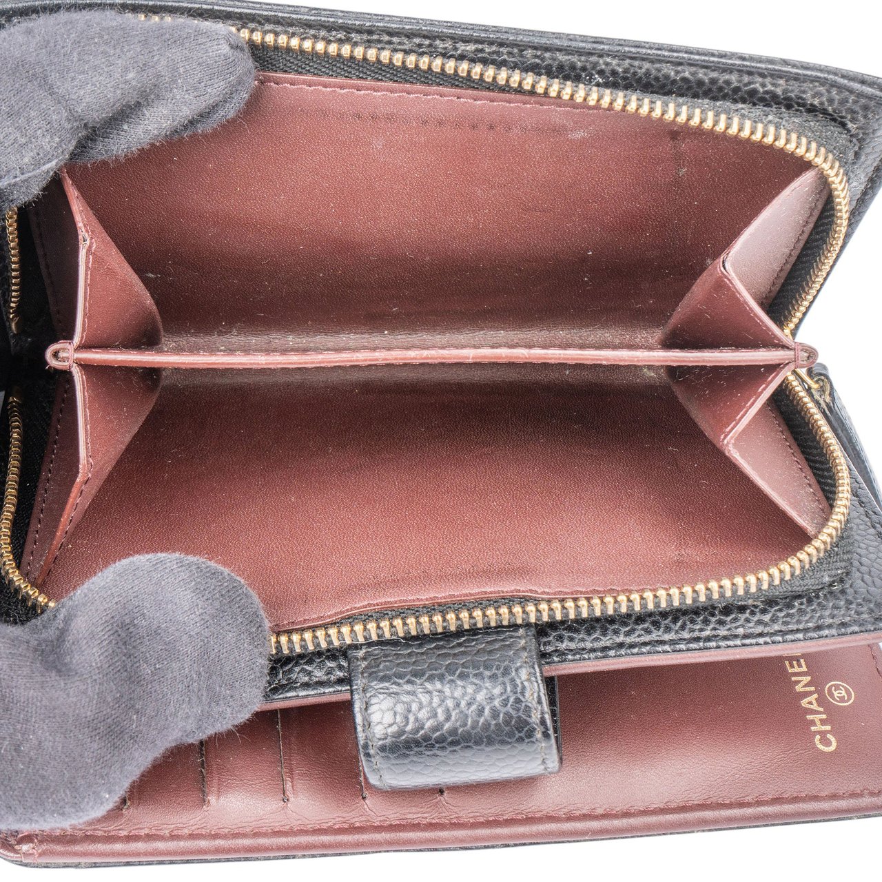 Chanel Chanel Quilted Caviar Leder Clip Wallet Divers