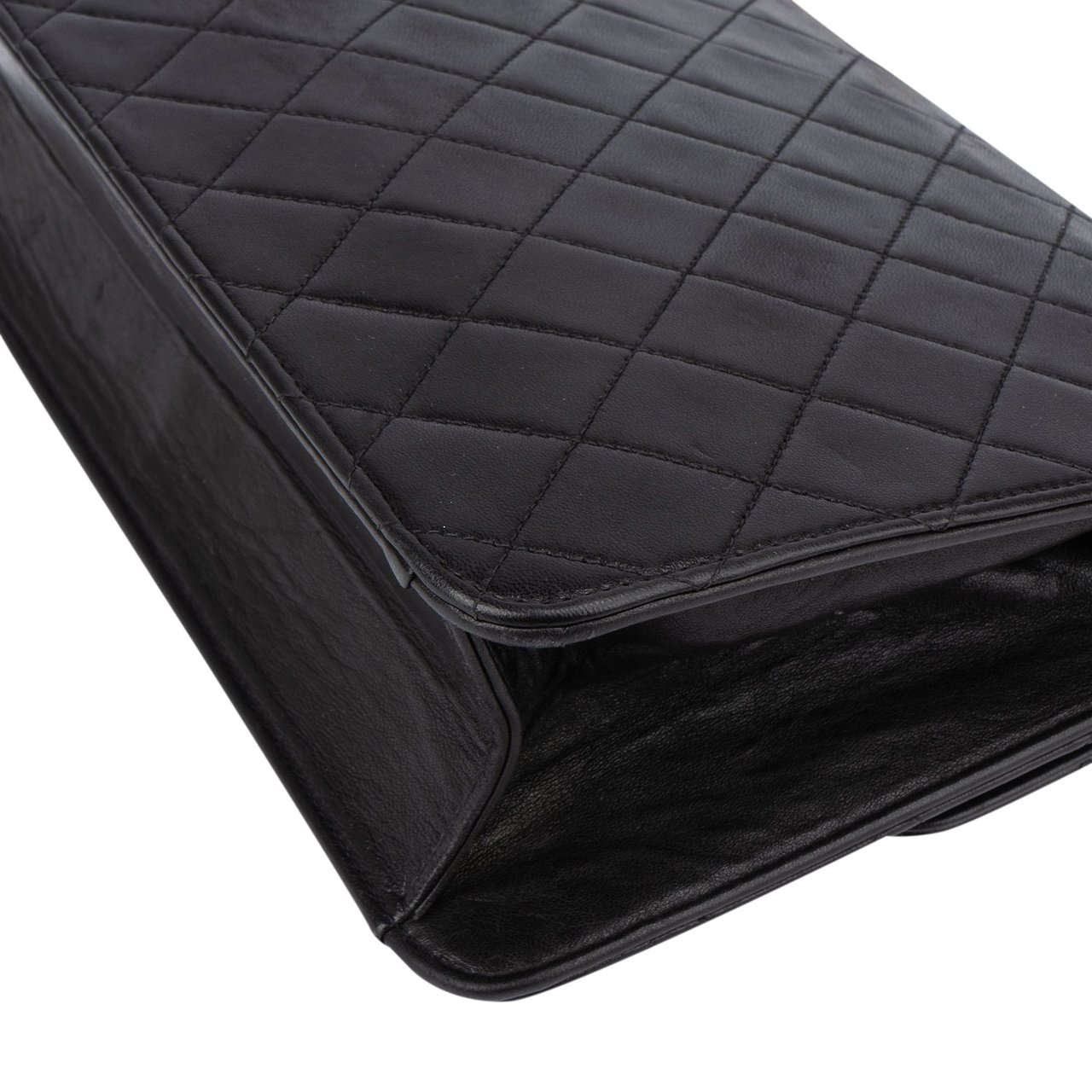 Chanel Chanel Quilted Lambskin 24K Gold Single Flap Shoulder Bag Zwart