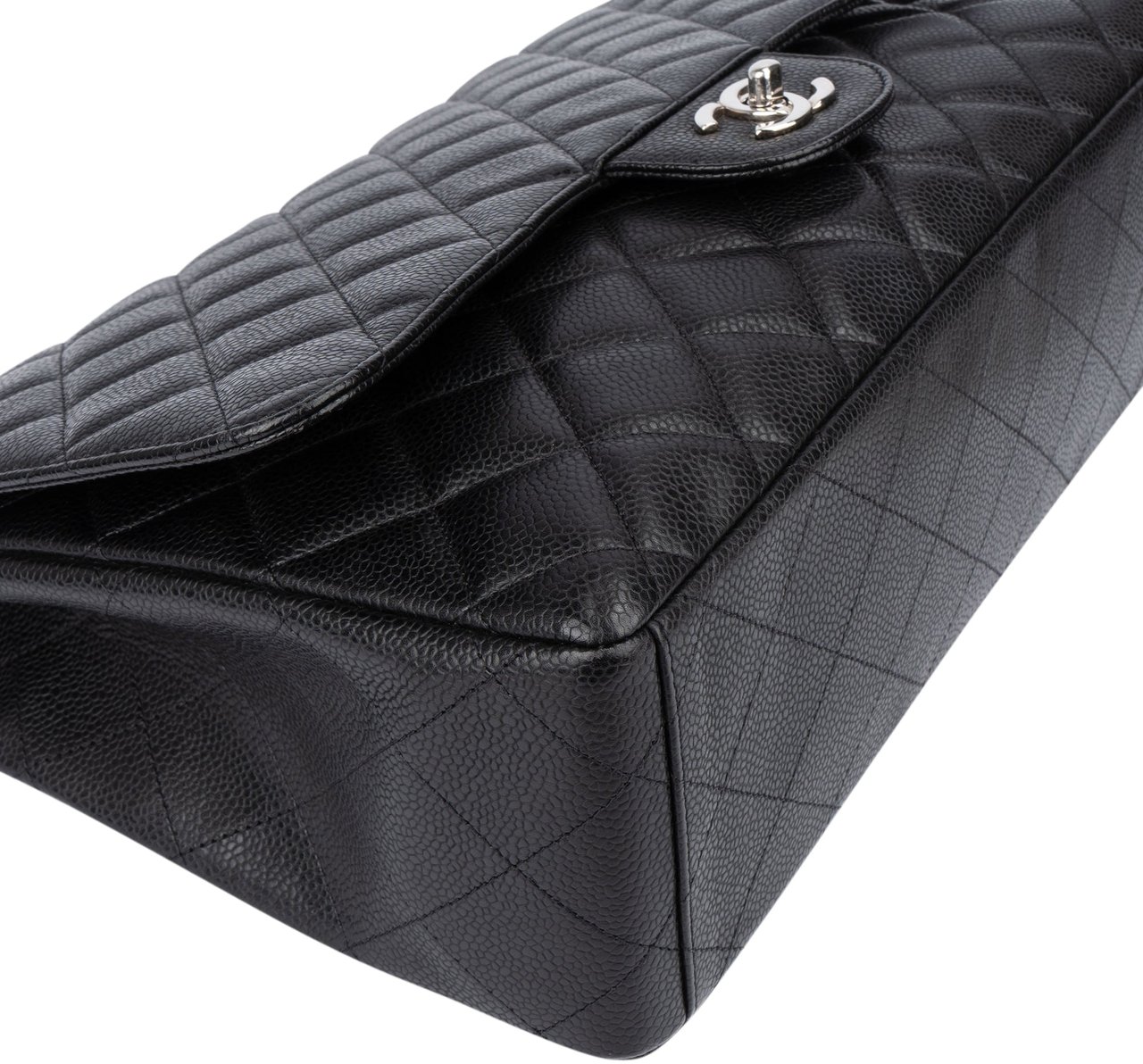 Chanel Chanel Quilted Caviar Leather Palladium Maxi Single Flap Crossbody Bag Zwart