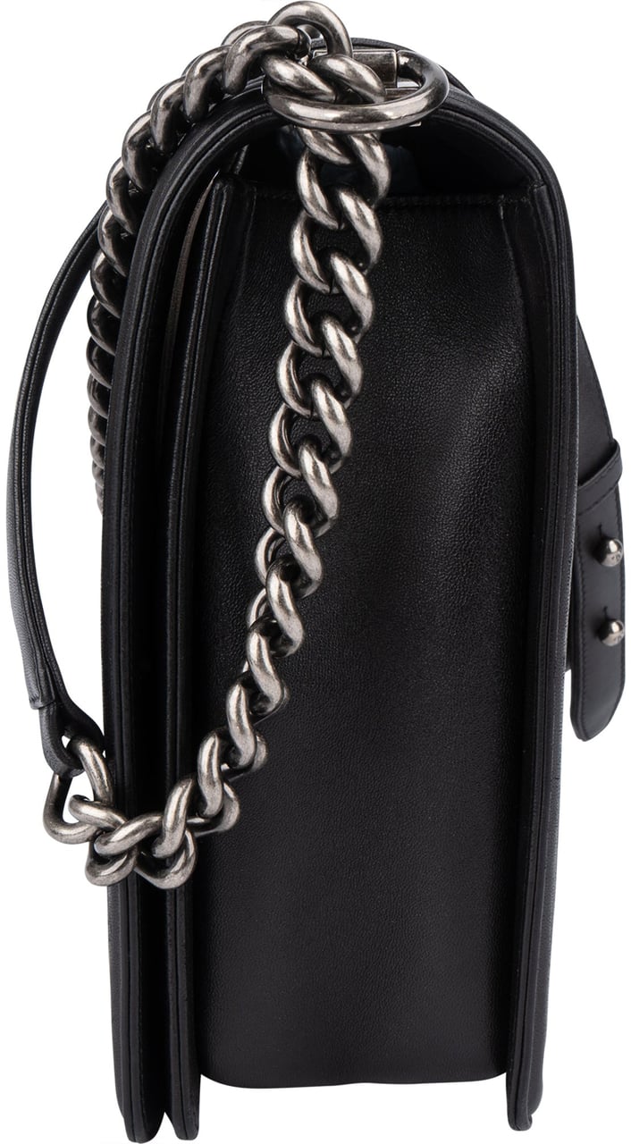 Chanel Chanel Quilted Lambskin Antique Boy Single Flap Crossbody Bag Zwart