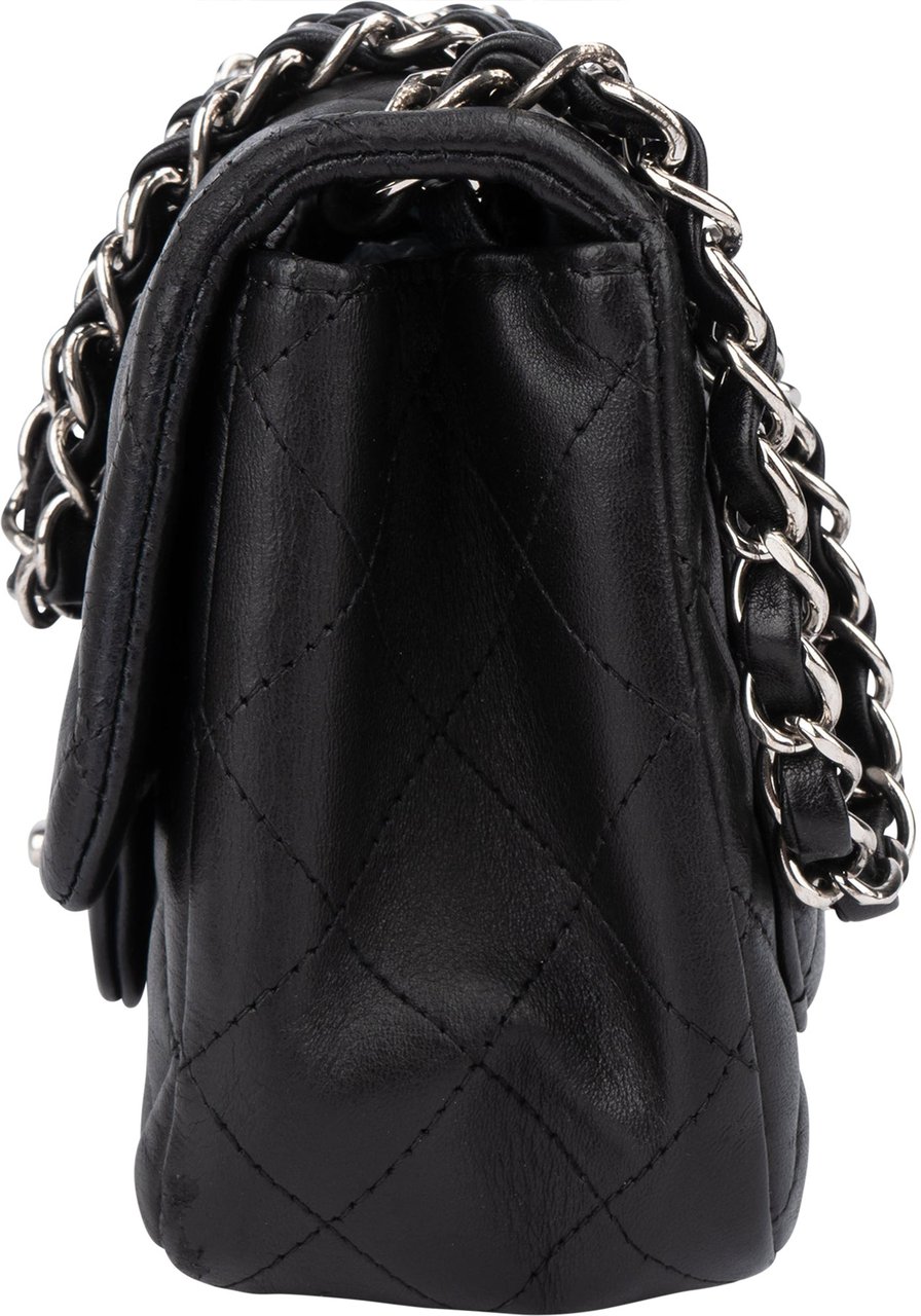 Chanel Chanel Quilted Lambskin Palladium Single Flap Crossbody Bag Zwart